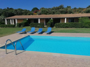 Villa Agasi piscina e vista mare